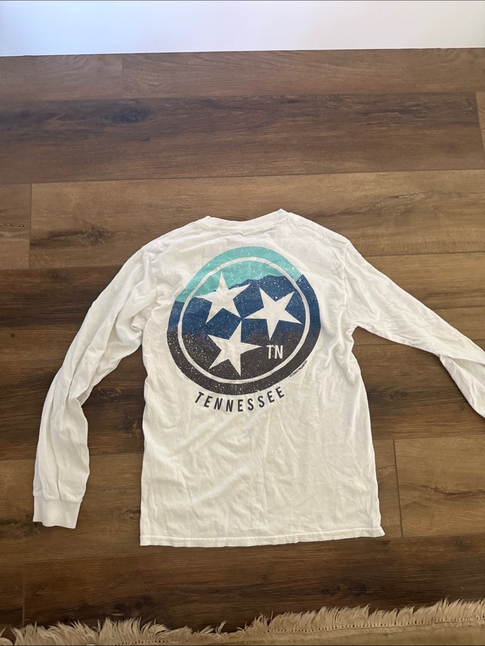 Tennessee Graphic Long Sleeve Tee - White with Teal & Navy Print